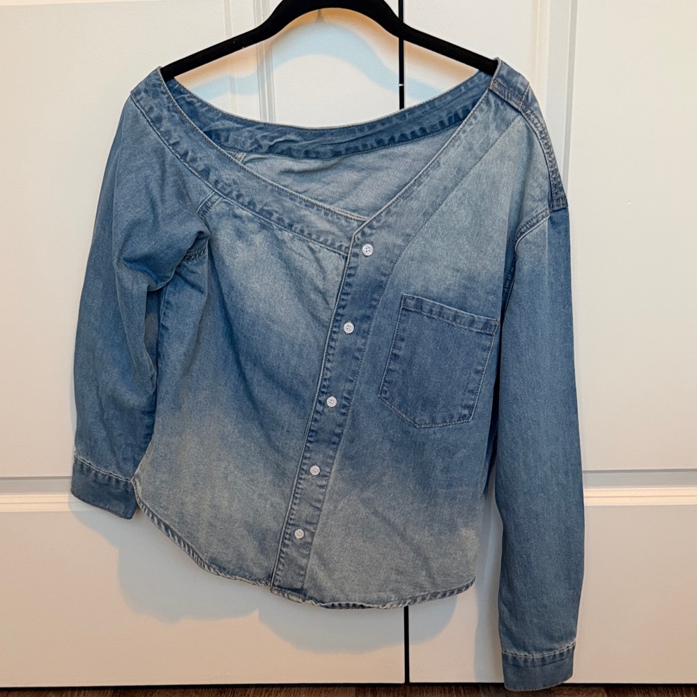 LAST CHANCE! Off the Shoulder Denim Button-Up Shirt